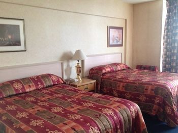 Town And Country Motor Hotel Калґарі Екстер'єр фото
